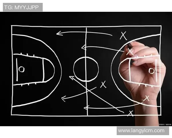 亚特兰特与莫雷的精彩对决揭示了篮球战术的深度与魅力 亚特兰特与莫雷的精彩对决揭示了篮球战术的深度与魅力